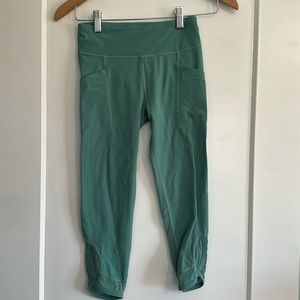 Athleta Girl Give It A Whirl Capri